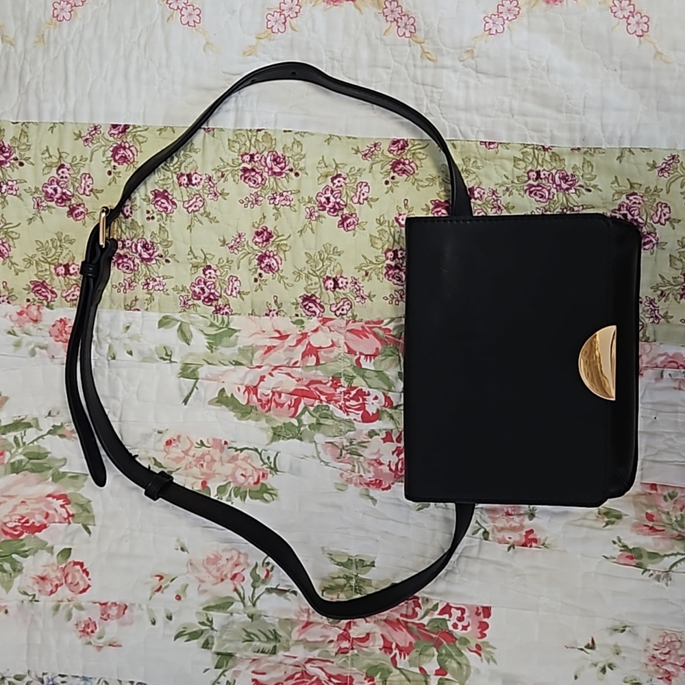 A new day Black Belt Bag.